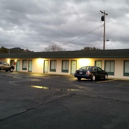 Quick Stop Motel Round Prairie Екстер'єр фото